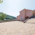 Daire Beautiful Apartment In Moscenicka Draga